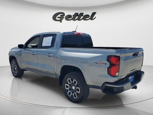 Sterling Gray Metallic 2024 Chevrolet Colorado LT