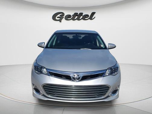 Classic Silver Metallic 2014 Toyota Avalon XLE