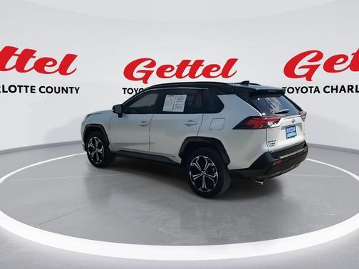 2025 Toyota RAV4 Hybrid SE