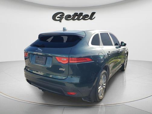Green Metallic 2018 Jaguar F-PACE 20d Prestige