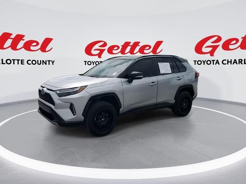 2023 Toyota RAV4 Hybrid SE