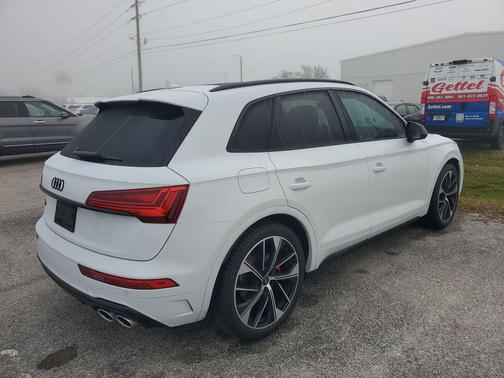 2022 Audi SQ5 3.0T Premium Plus