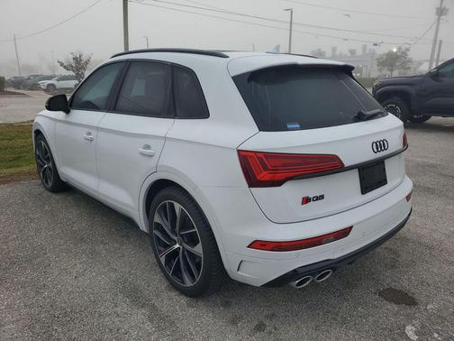 2022 Audi SQ5 3.0T Premium Plus
