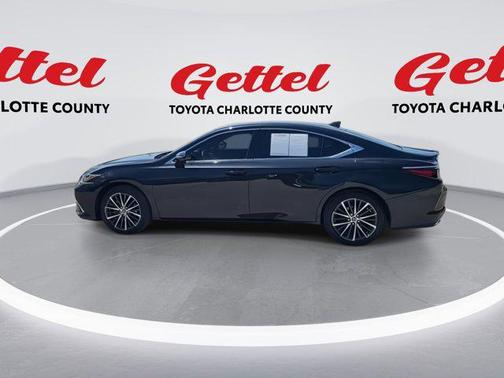 2022 Lexus ES 350 Base