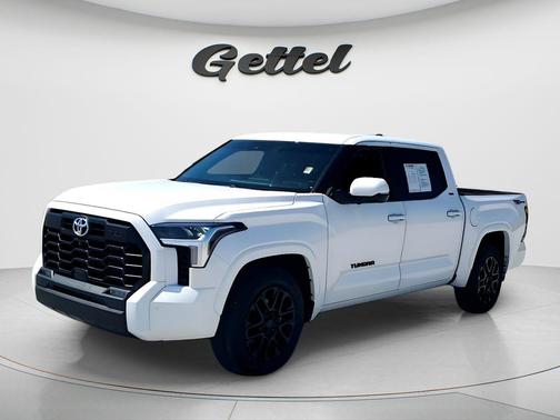 2022 Toyota Tundra SR5