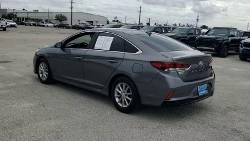 2019 Hyundai SONATA SE