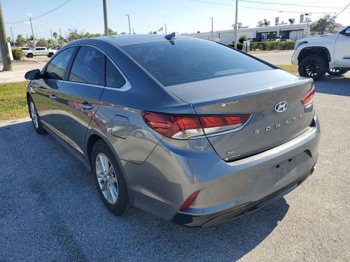 2019 Hyundai SONATA SE