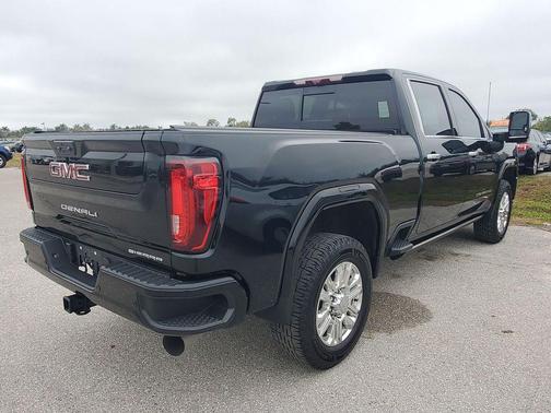 2022 GMC Sierra 3500 Denali