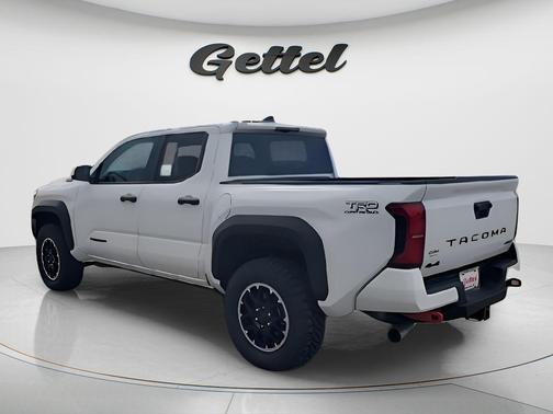 2025 Toyota Tacoma Hybrid TRD Off Road