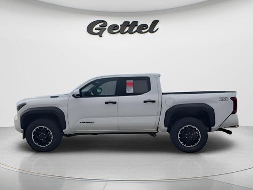 2025 Toyota Tacoma Hybrid TRD Off Road