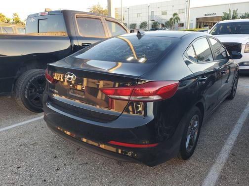 2017 Hyundai ELANTRA Value Edition