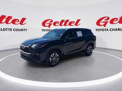2024 Toyota Highlander XLE
