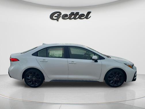 Wind Chill Pearl 2026 Toyota Corolla Hybrid SE