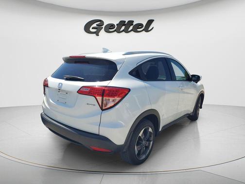 White Orchid Pearl 2018 Honda HR-V EX-L w/Navigation