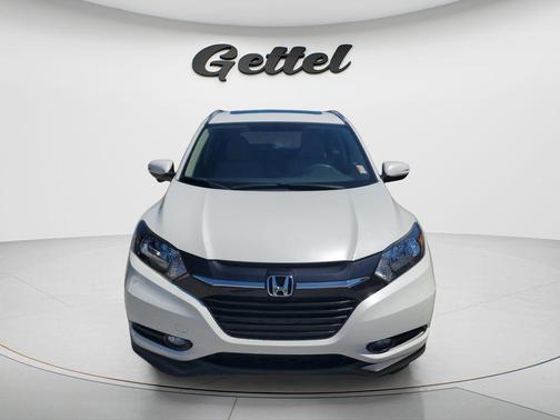 White Orchid Pearl 2018 Honda HR-V EX-L w/Navigation