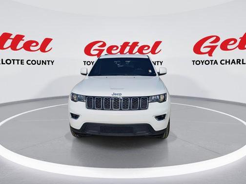 2021 Jeep Grand Cherokee Laredo