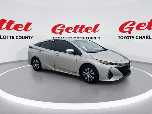 2022 Toyota Prius Prime XLE