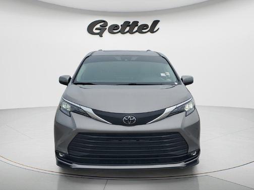 Heavy Metal 2026 Toyota Sienna XLE