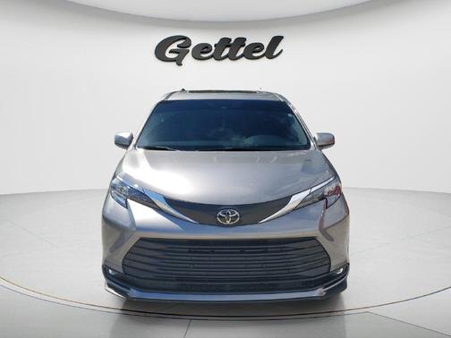 Heavy Metal 2026 Toyota Sienna XLE