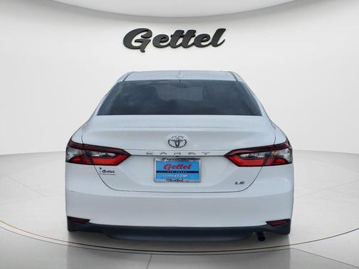 Ice Cap 2024 Toyota Camry LE