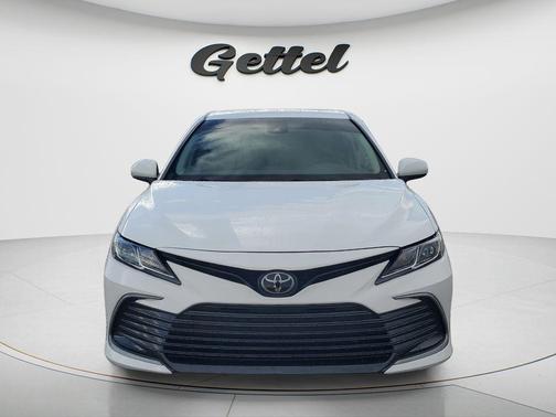 Ice Cap 2024 Toyota Camry LE