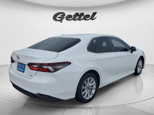 Ice Cap 2024 Toyota Camry LE