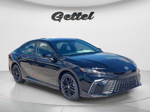 Midnight Black Metallic 2026 Toyota Camry SE