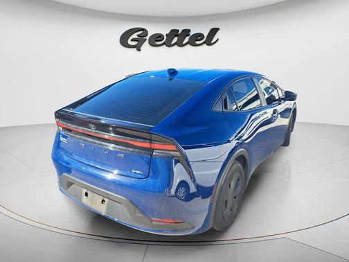 2025 Toyota Prius LE