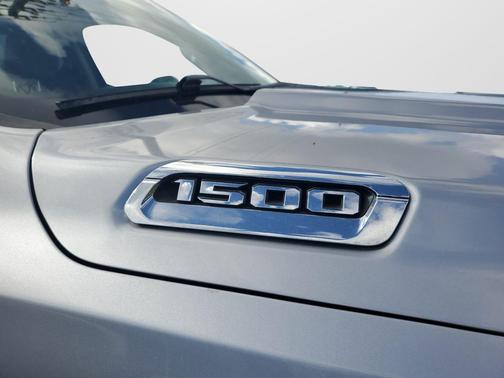 Billet Silver Metallic Clearcoat 2019 RAM 1500 Tradesman