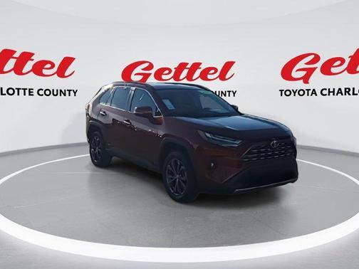 2023 Toyota RAV4 Hybrid SE