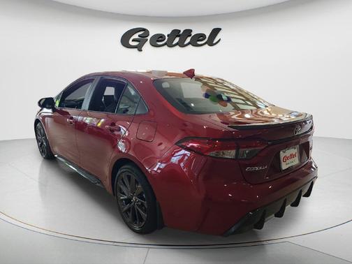Ruby Flare Pearl 2027 Toyota Corolla XSE