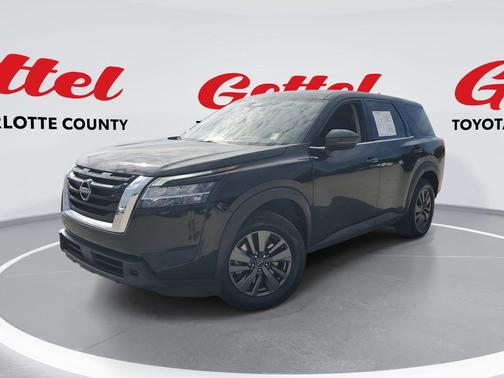 2022 Nissan Pathfinder S 2WD