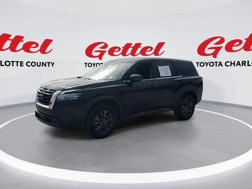 2022 Nissan Pathfinder S 2WD