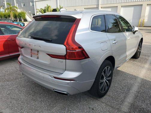2021 Volvo XC60 T5 Inscription