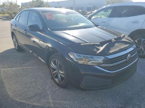 2023 Volkswagen Jetta 1.5T SE