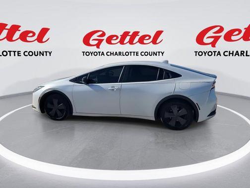 2023 Toyota Prius LE