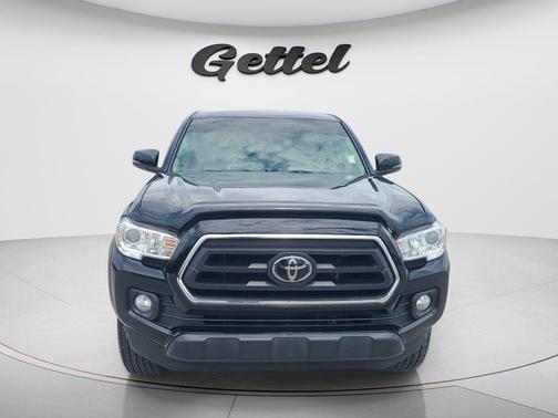Midnight Black Metallic 2022 Toyota Tacoma SR5