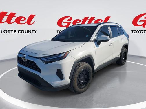 2024 Toyota RAV4 Hybrid XLE