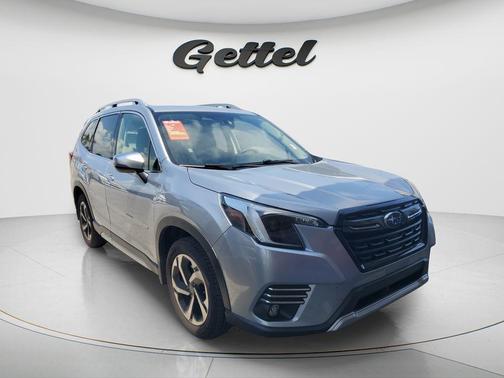 Ice Silver Metallic 2022 Subaru Forester Touring