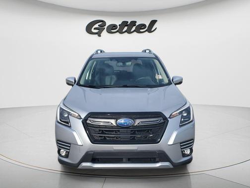 Ice Silver Metallic 2022 Subaru Forester Touring