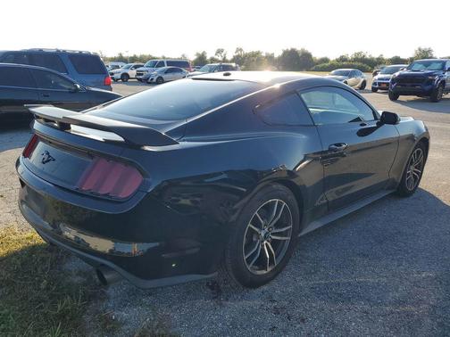 2017 Ford Mustang EcoBoost Premium