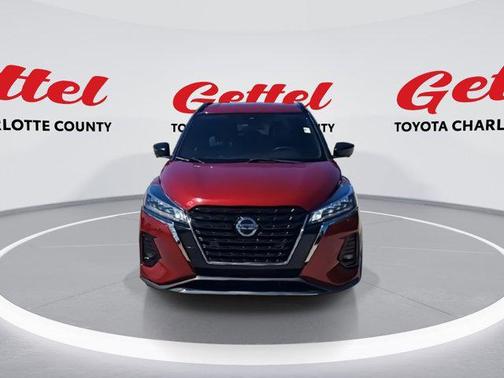 2021 Nissan Kicks SR