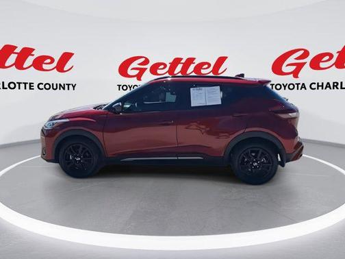 2021 Nissan Kicks SR