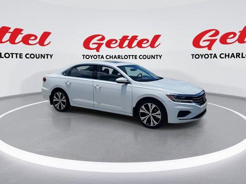 2022 Volkswagen Passat 2.0T SE