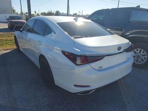 2019 Lexus ES 350 Base