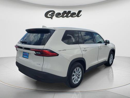 Coastal Cream 2024 Toyota Grand Highlander XLE