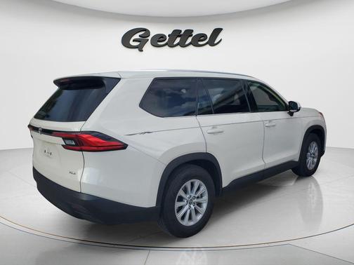 Coastal Cream 2024 Toyota Grand Highlander XLE