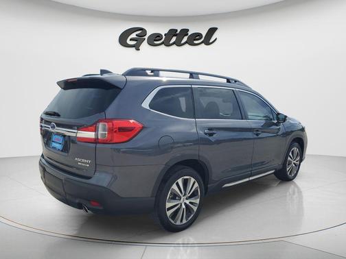 Magnetite Gray Metallic 2022 Subaru Ascent Limited 7-Passenger
