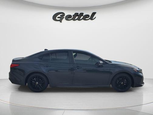 Underground 2026 Toyota Camry SE