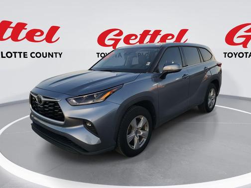 2021 Toyota Highlander LE